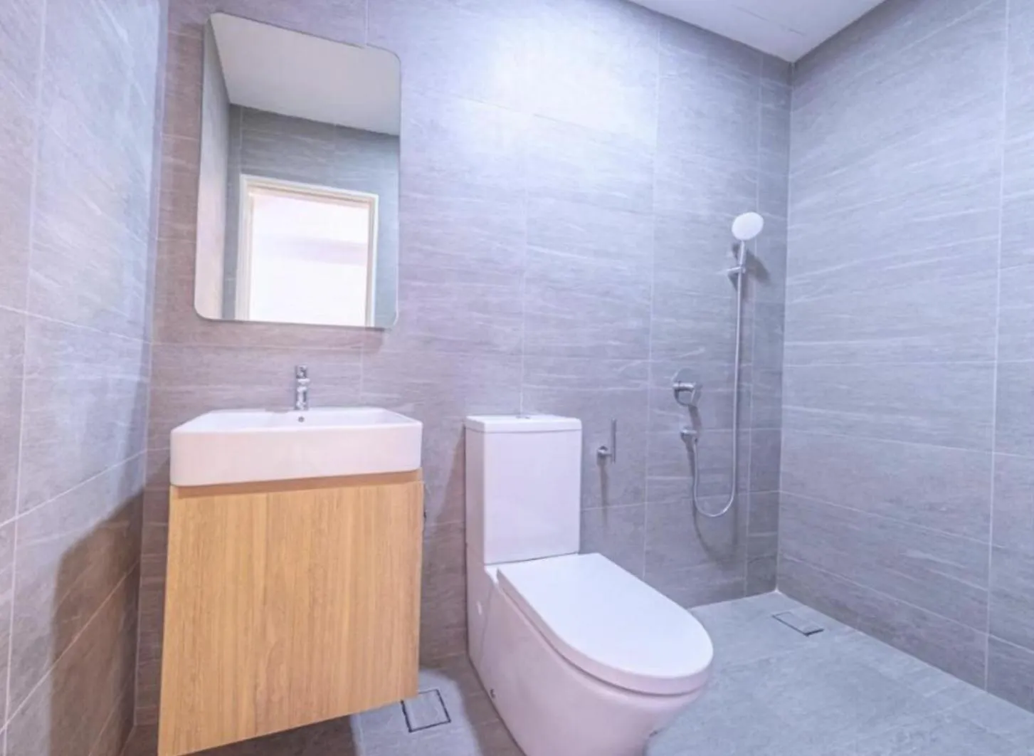 *** Hotel Revo Aurora Home At Pavilion Bukit Jalil Kuala Lumpur Malaysia